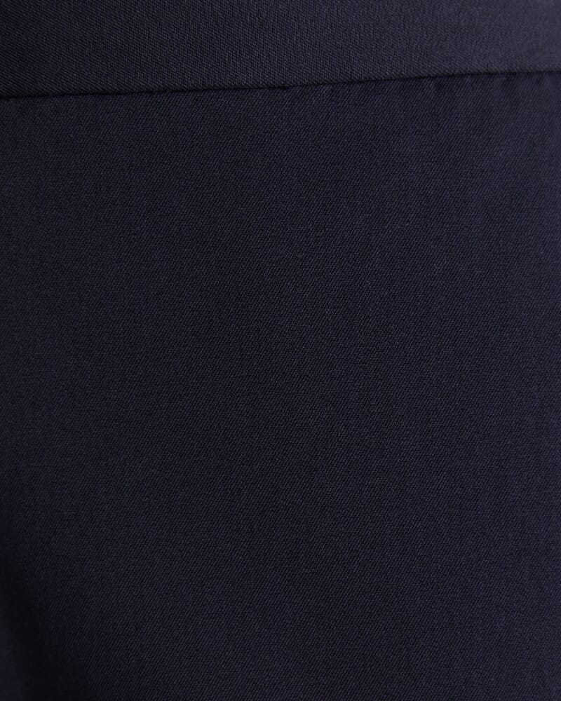 Yvonne Pant in NAVY