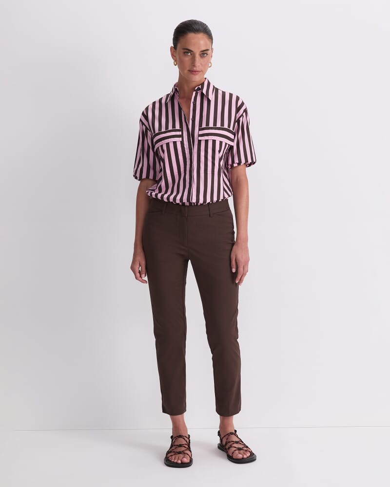 Evie Capri Pant in CHOCOLATE