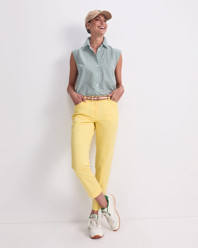 Evie Capri Pant in BUTTER