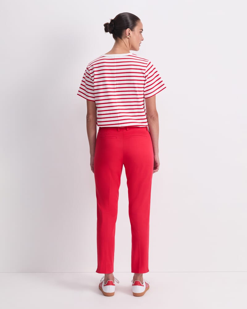Evie Capri Pant in SCARLET