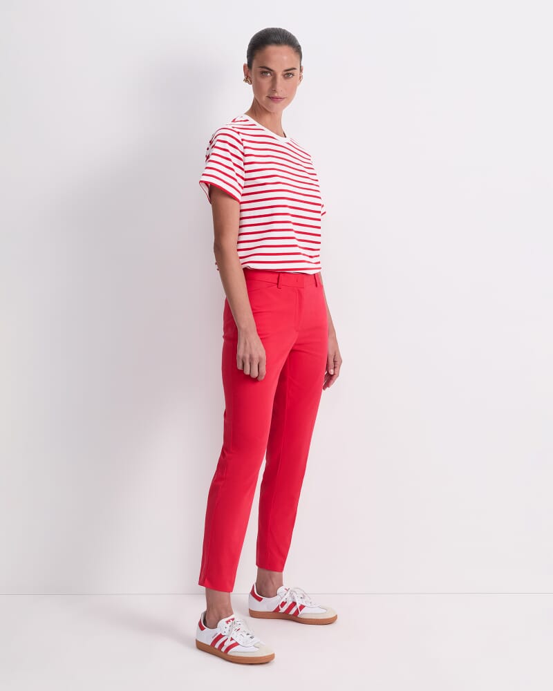 Evie Capri Pant in SCARLET