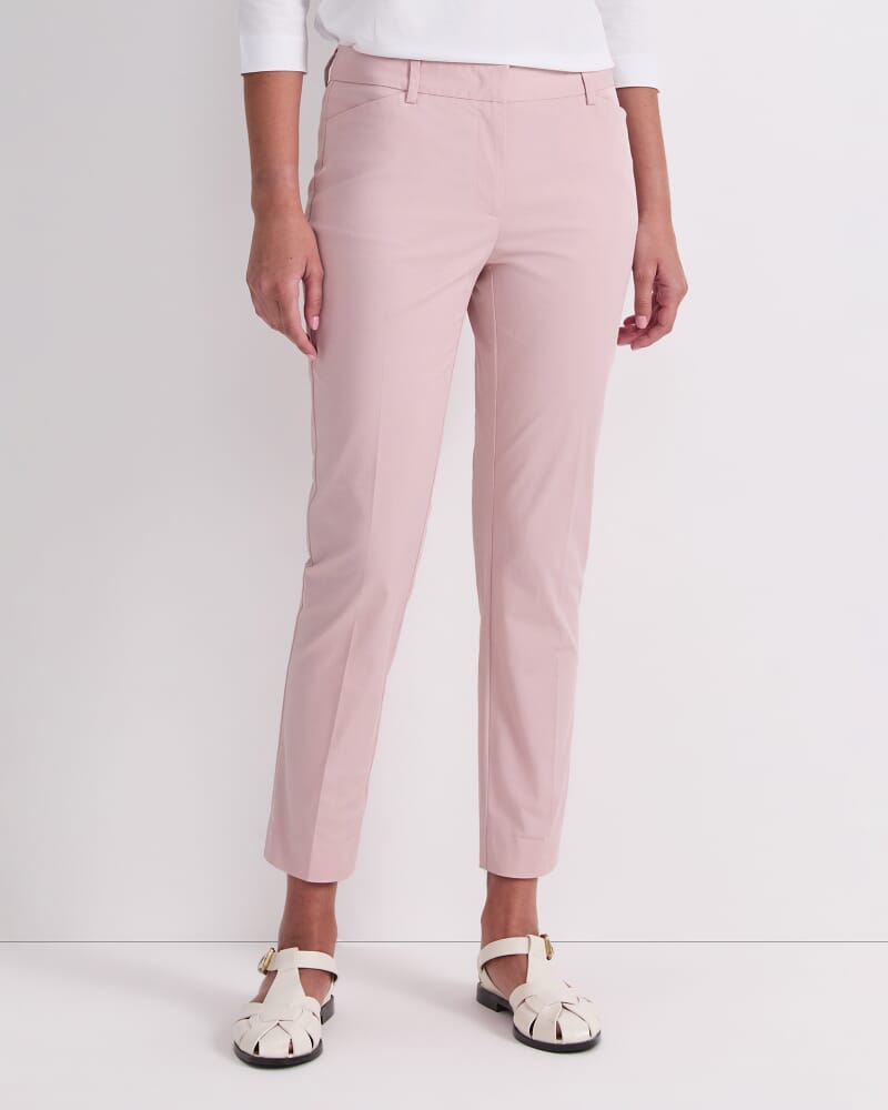 Evie Capri Pant in PINK