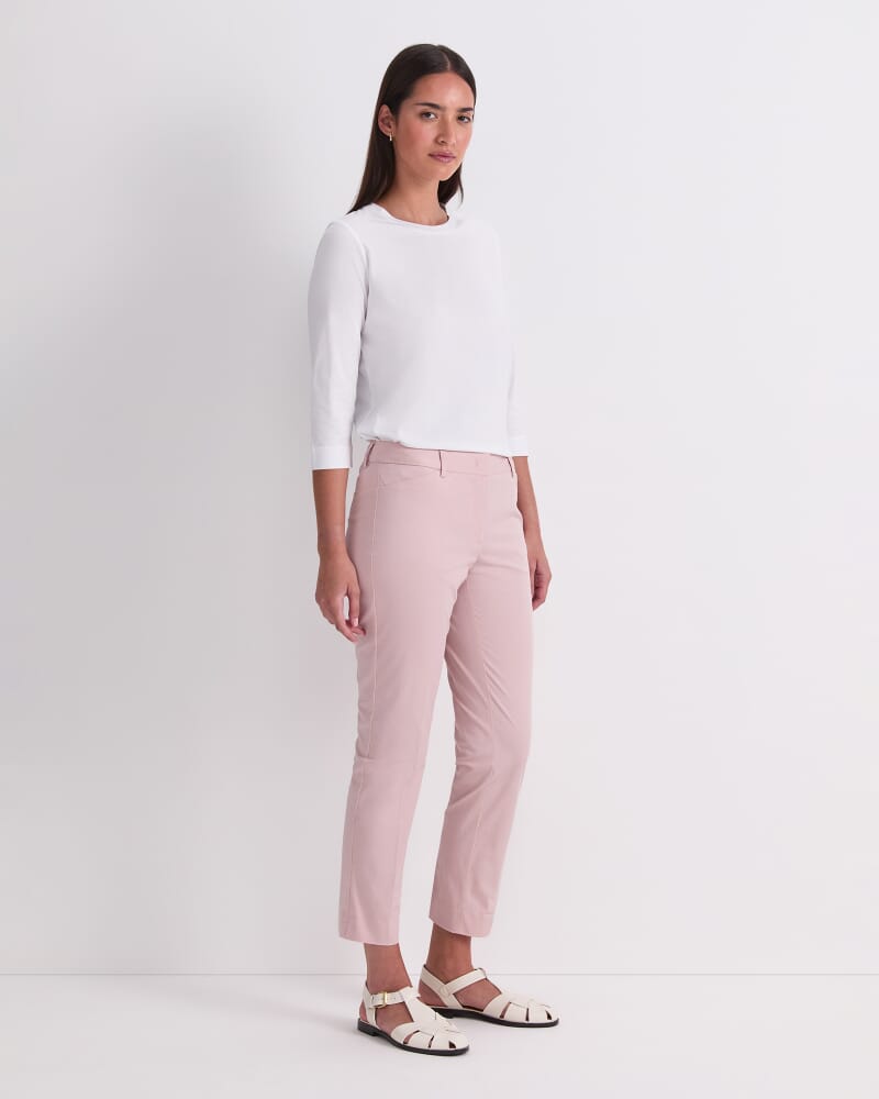 Evie Capri Pant in PINK