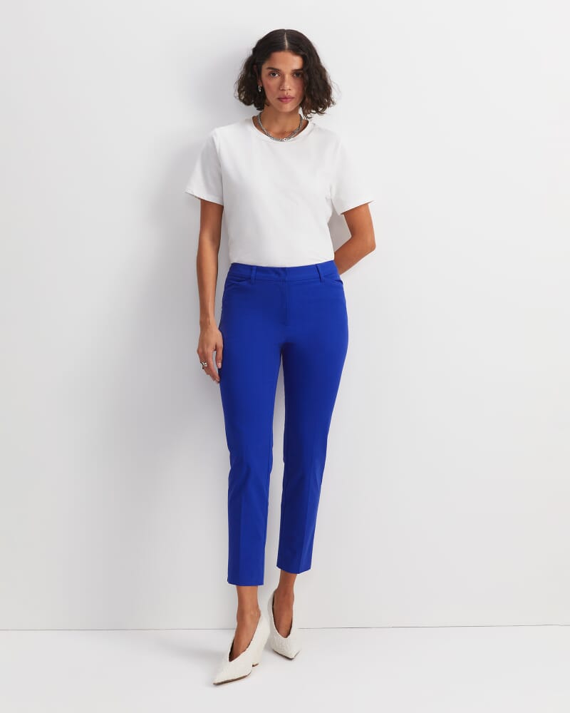Evie Capri Pant in COBALT