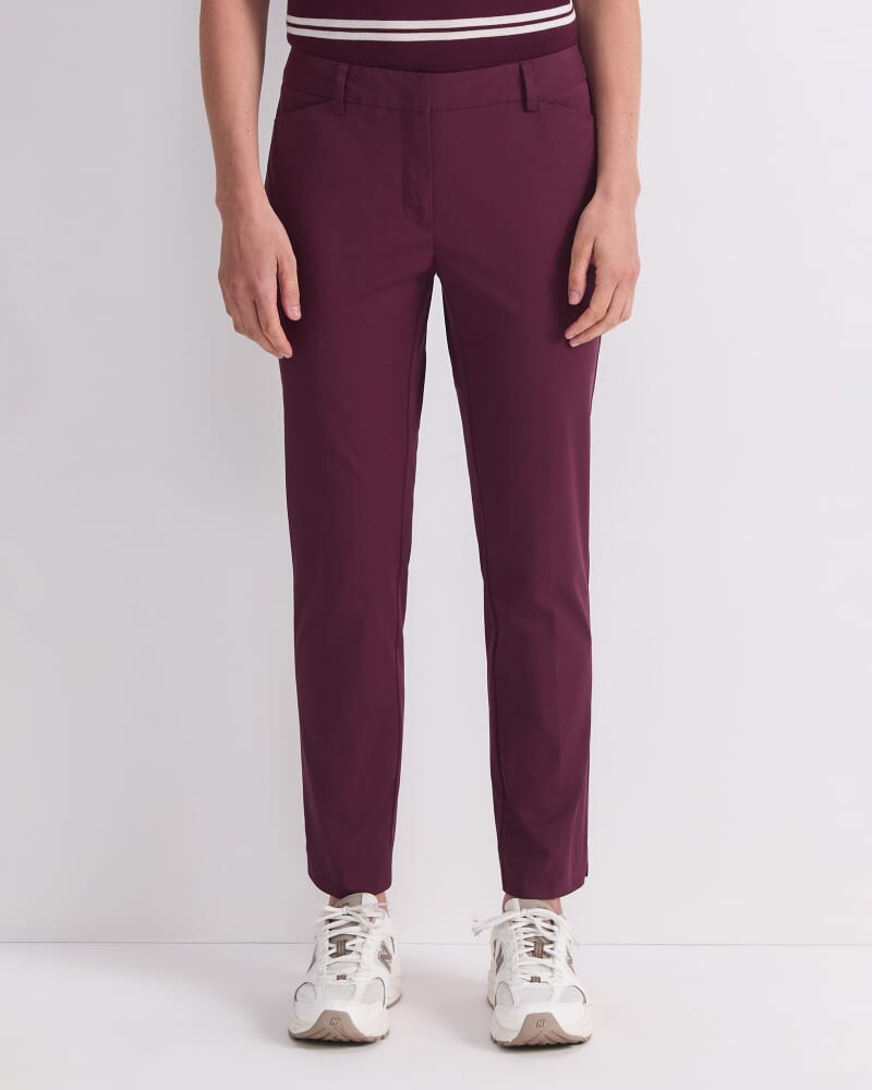 Evie Capri Pant in FIG
