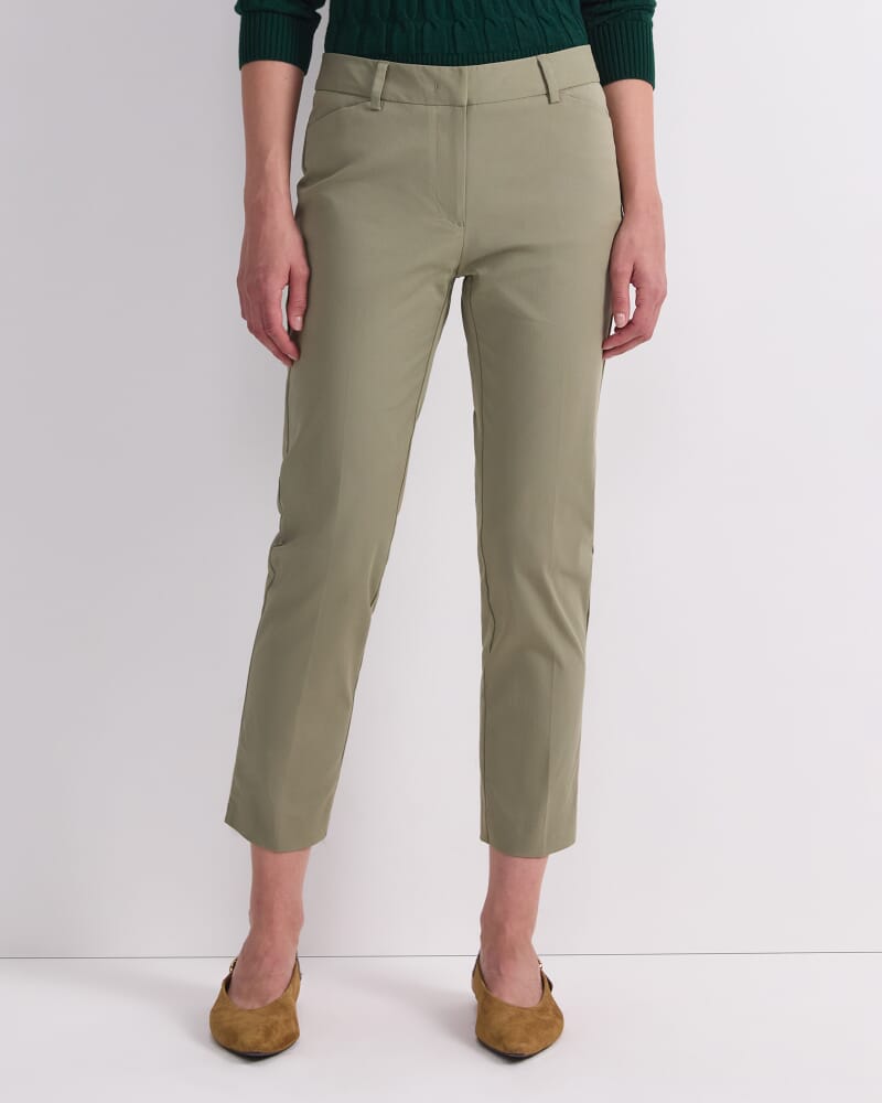 Evie Capri Pant in SAGE