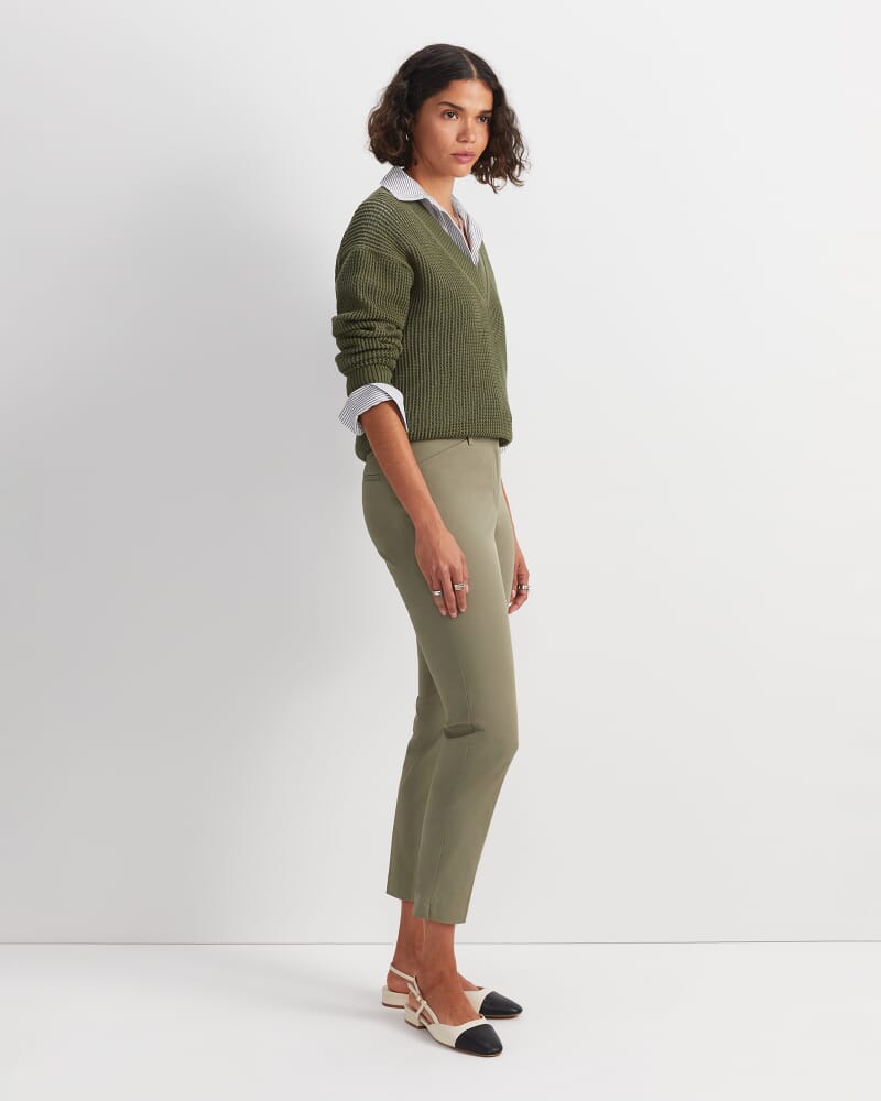 Evie Capri Pant in SOFT KHAKI