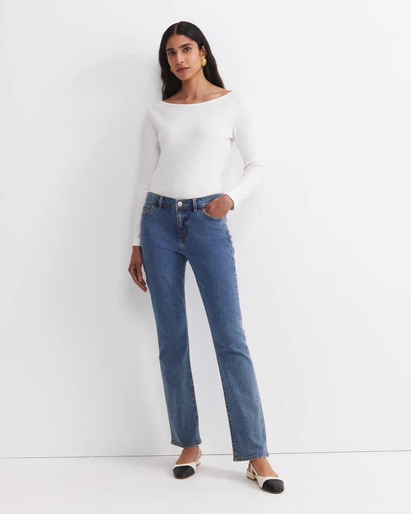 Simone Straight Jean in BLUE WASH