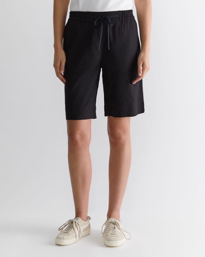 Rosa Linen Short in BLACK