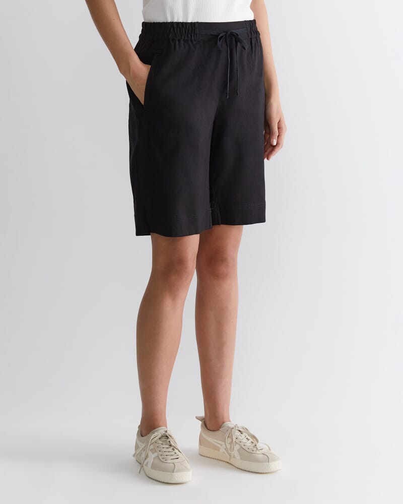 Rosa Linen Short in BLACK
