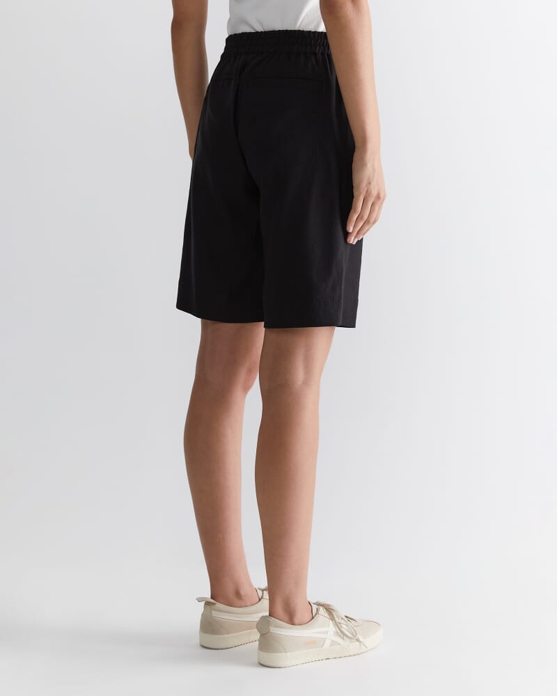 Rosa Linen Short in BLACK