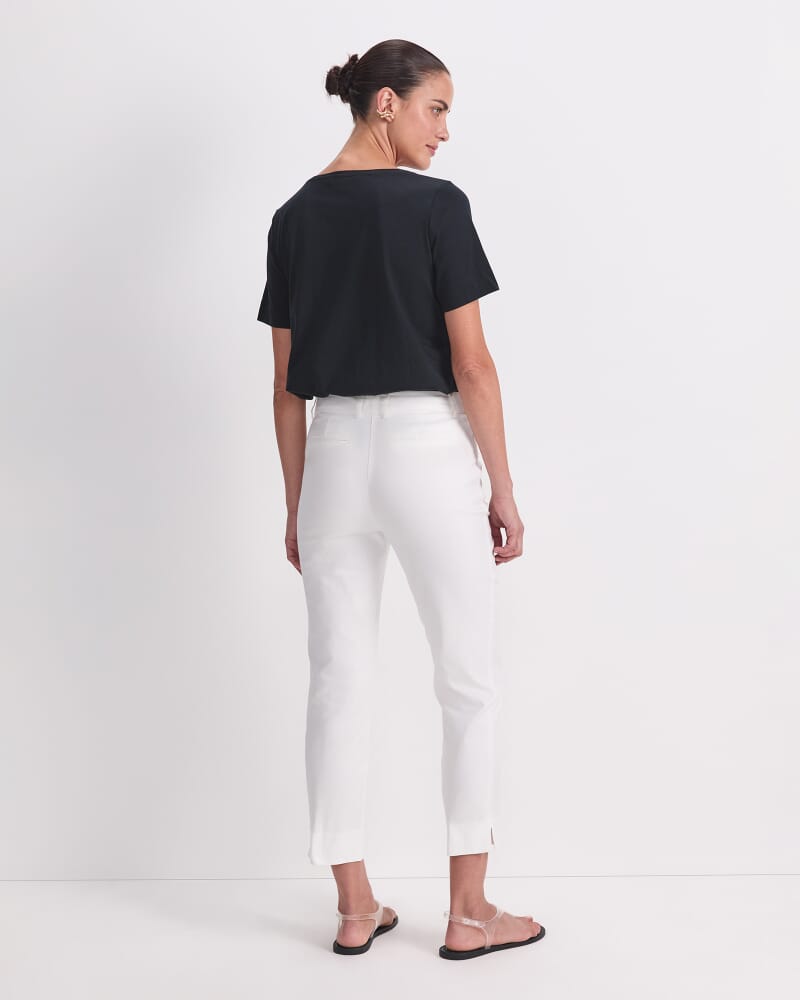 Venus Capri Pant in WHITE