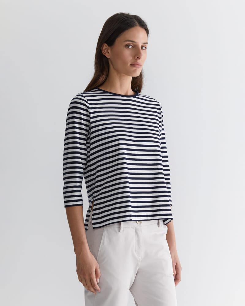 Cotton Crew 3 Quarter Sleeve T-Shirt in NAVY/WHITE