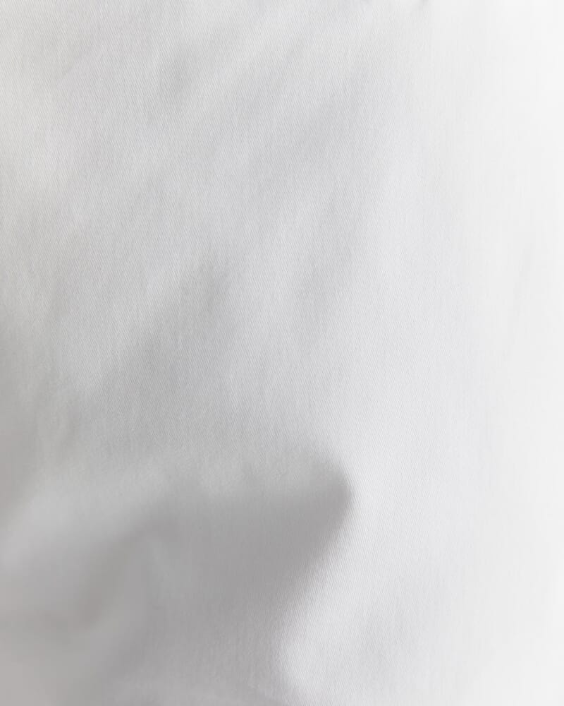 Laura Relaxed Chino in WHITE