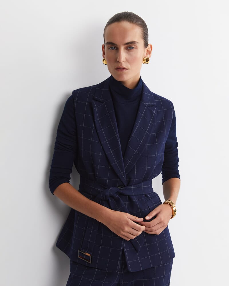 Chiara Check Vest in NAVY