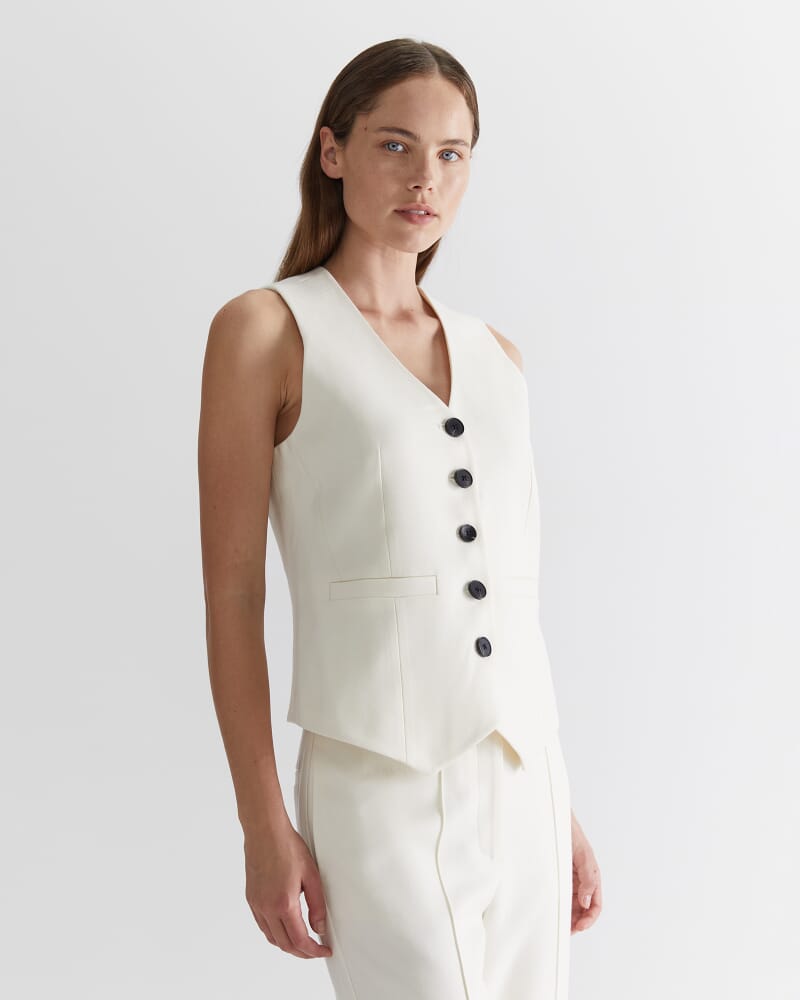 Frankie Twill Vest in WINTER WHITE