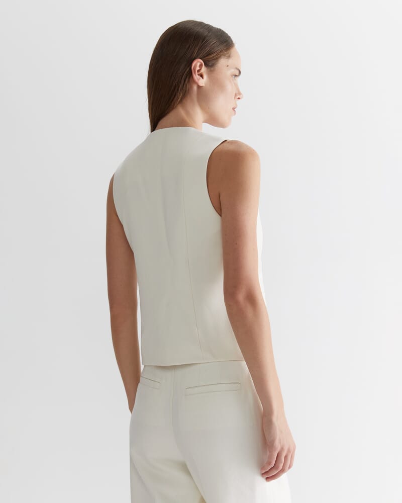 Frankie Twill Vest in WINTER WHITE