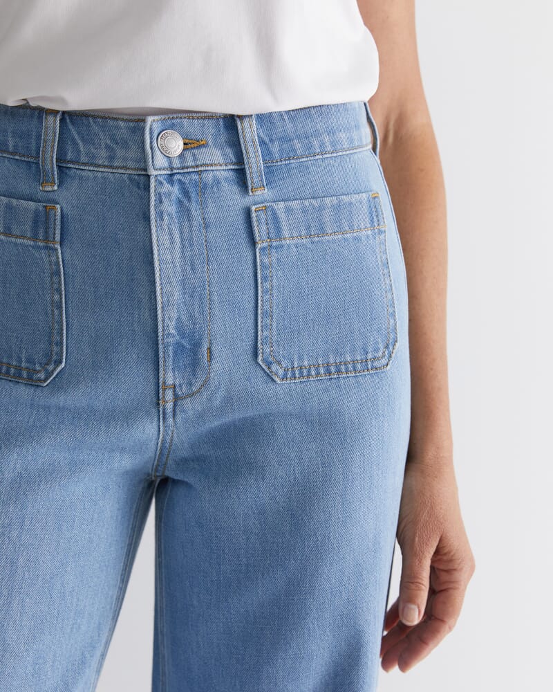 Nili Wide Leg Jean in LIGHT WASH