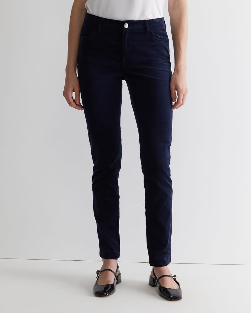 Cleo Velvet Pant in NAVY