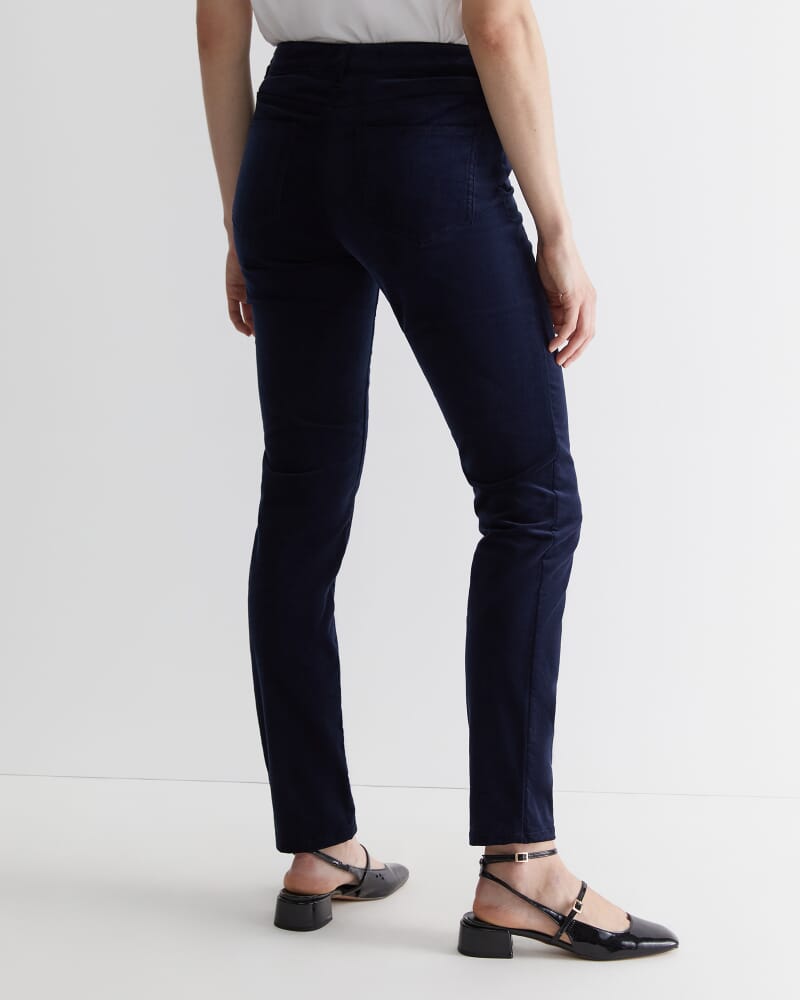 Cleo Velvet Pant in NAVY