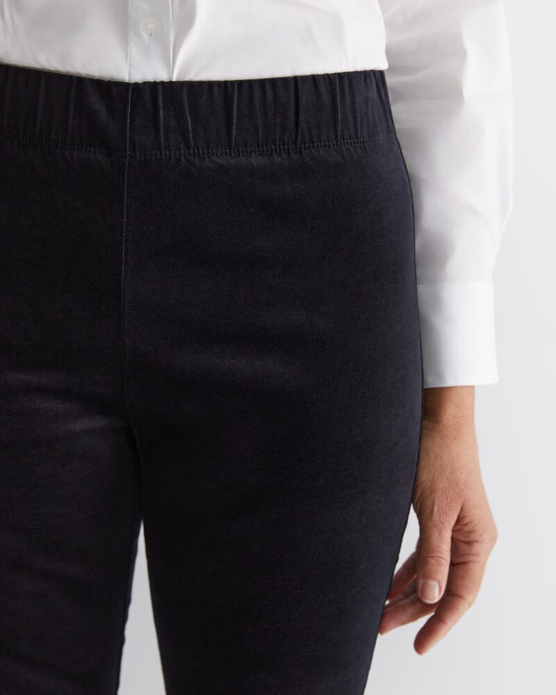 Felicity Velvet Pull On Pant in BLACK