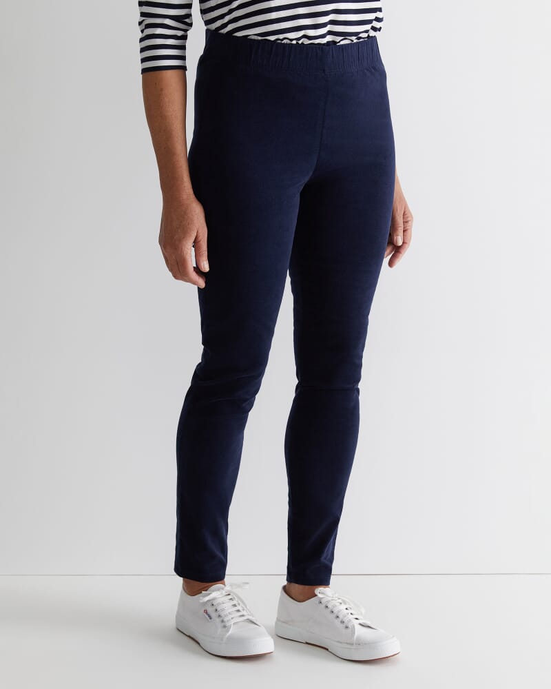 Felicity Velvet Pull On Pant in NAVY