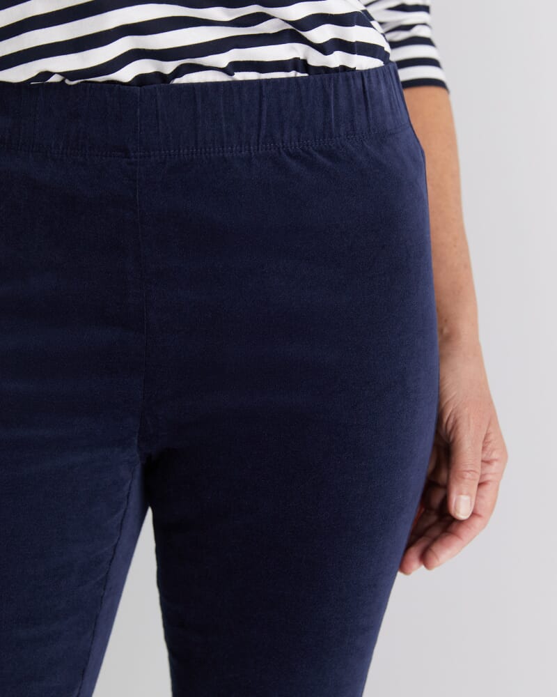 Felicity Velvet Pull On Pant in NAVY