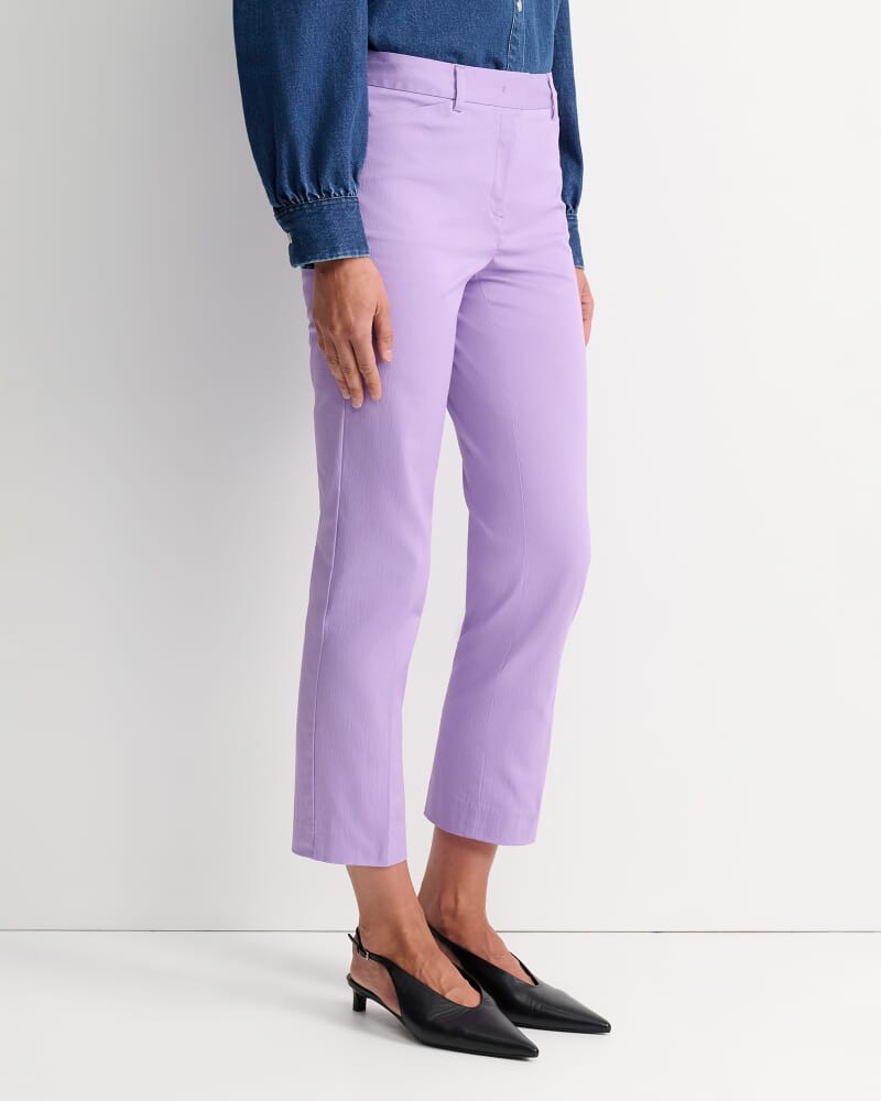 Evie Straight Capri Pant in VIOLA