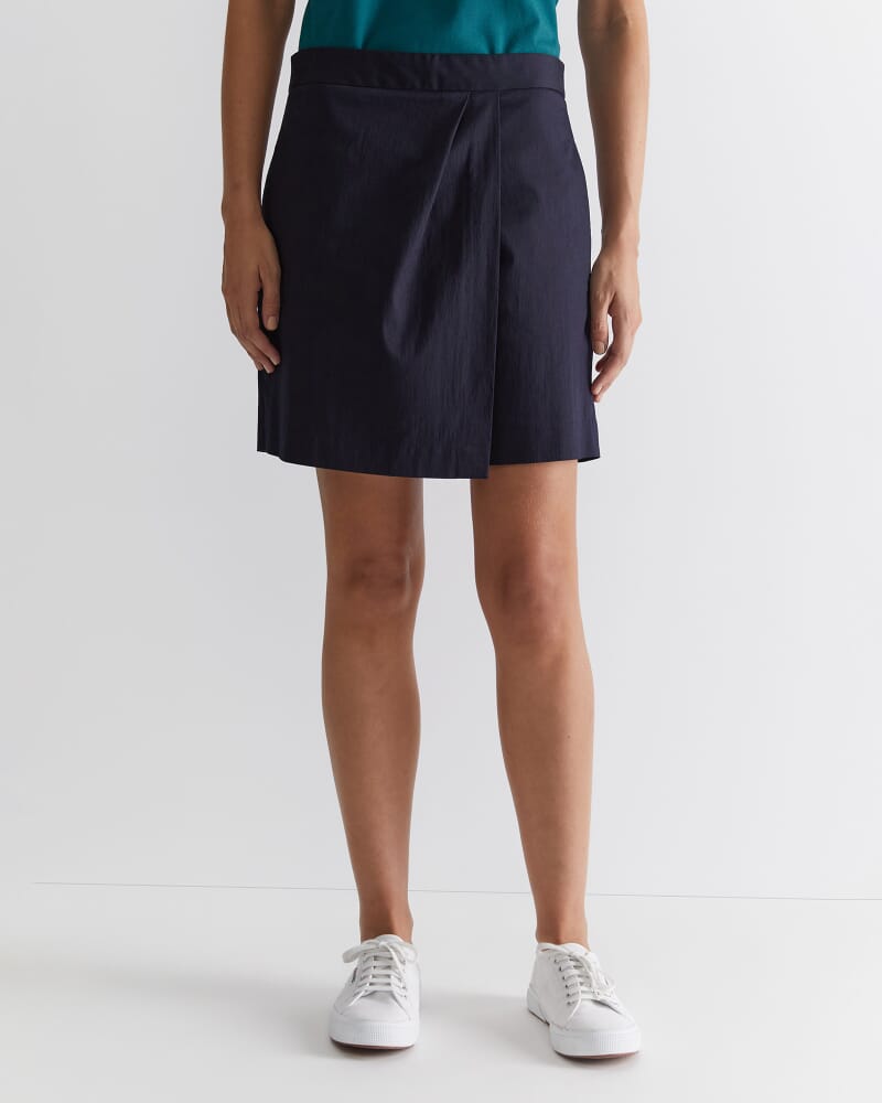 Evie Golf Skort in CLASSIC NAVY