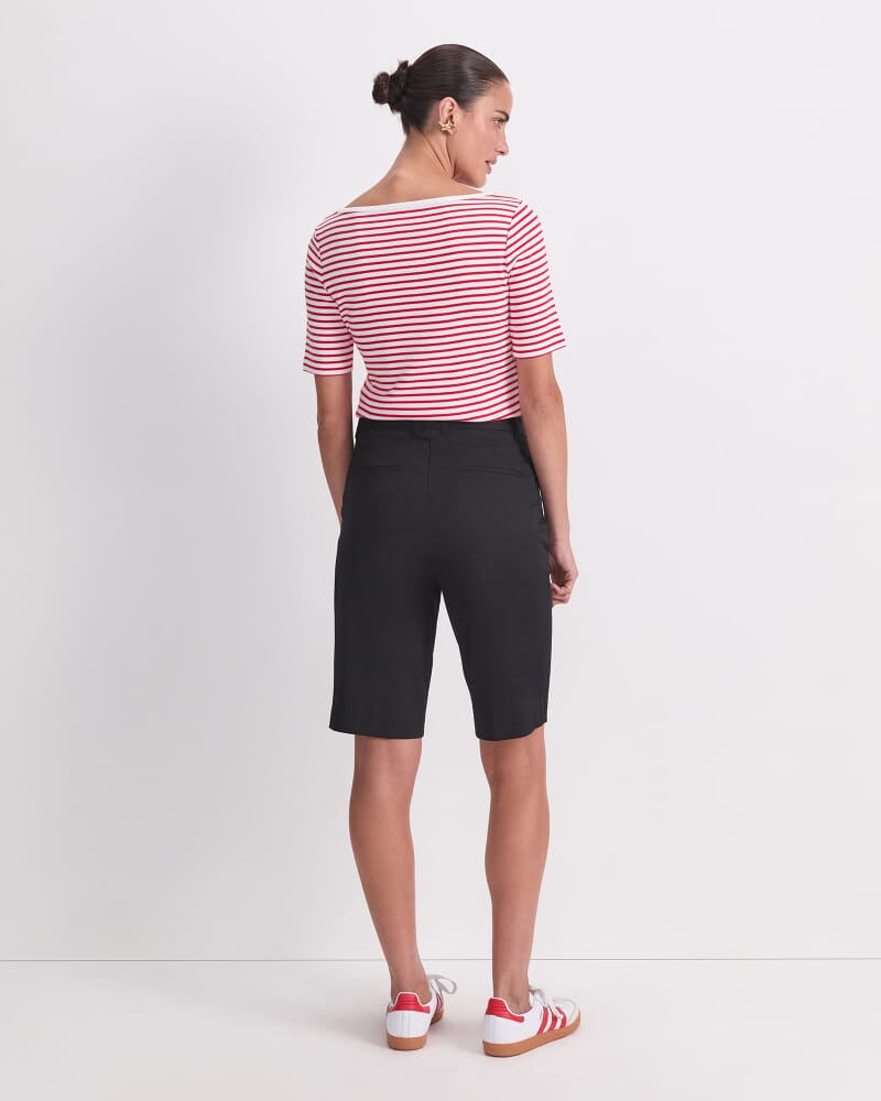 Evie Bermuda Short in BLACK