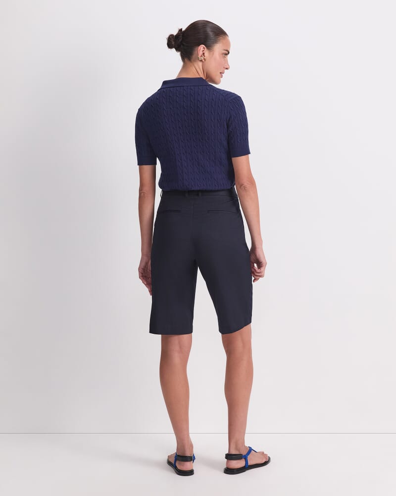Evie Bermuda Short in CLASSIC NAVY