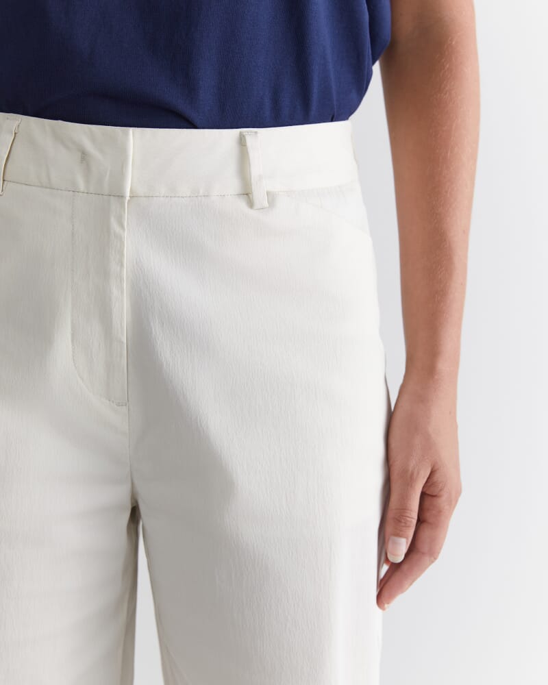 Evie Bermuda Short in MILK