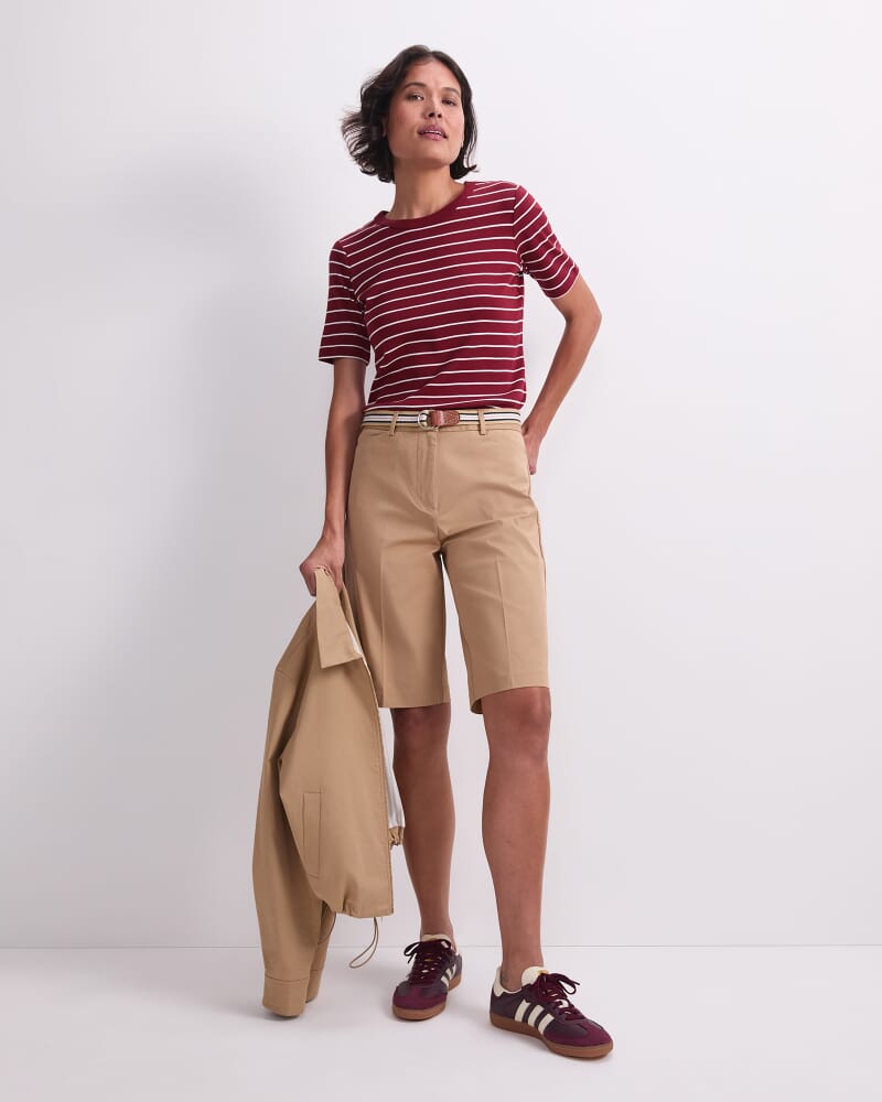 Evie Bermuda Short in PEBBLE