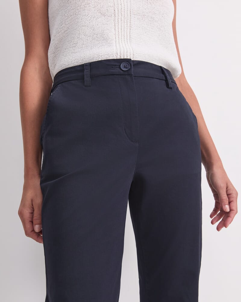 Laura Straight Chino Pant in NAVY