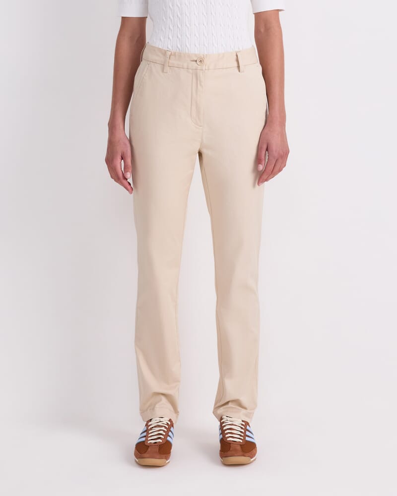 Laura Straight Chino Pant in PUTTY