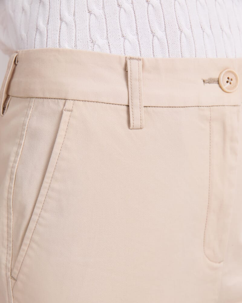 Laura Straight Chino Pant in PUTTY