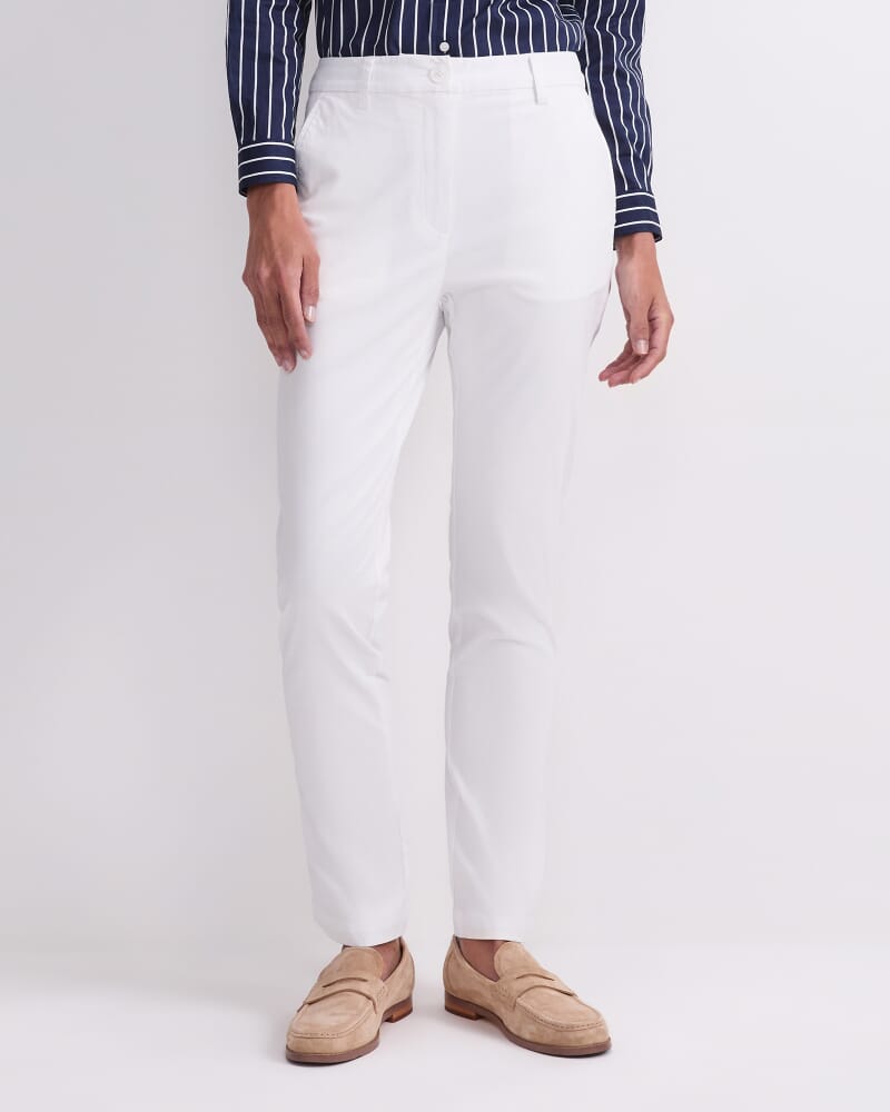 Laura Straight Chino Pant in WHITE