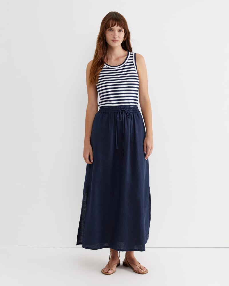 Lulu Linen Midi Skirt in NAVY