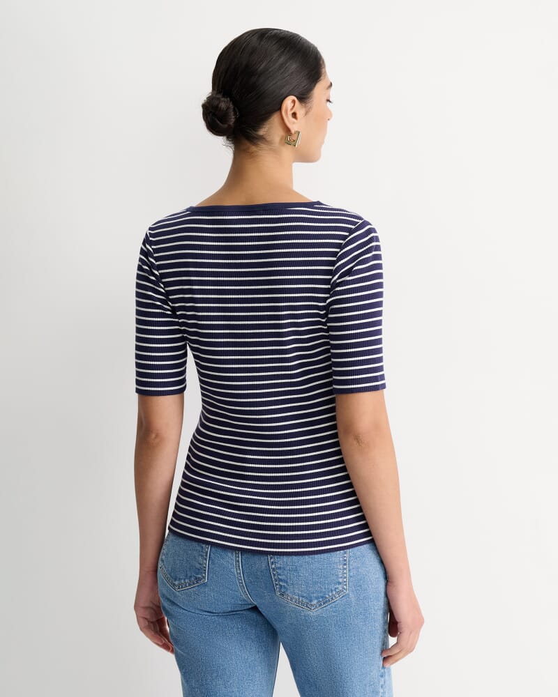 Allie Rib Henley Tee in NAVY/WHITE