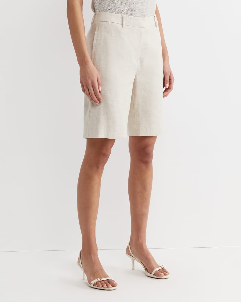 Lena Bermuda Linen Short in STRING