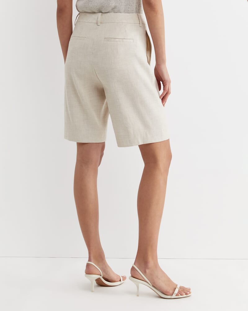 Lena Bermuda Linen Short in STRING