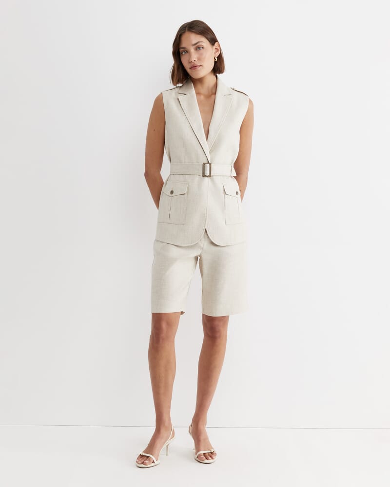 Lena Bermuda Linen Short in STRING