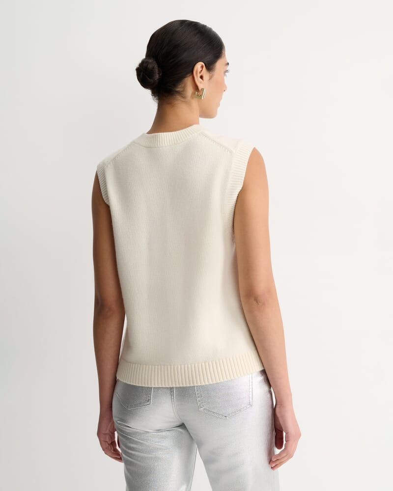 Pearl Chunky Cable Vest in WINTER WHITE