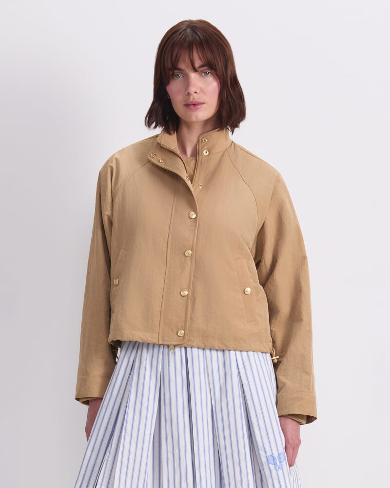 Tia Windcheater in SAND