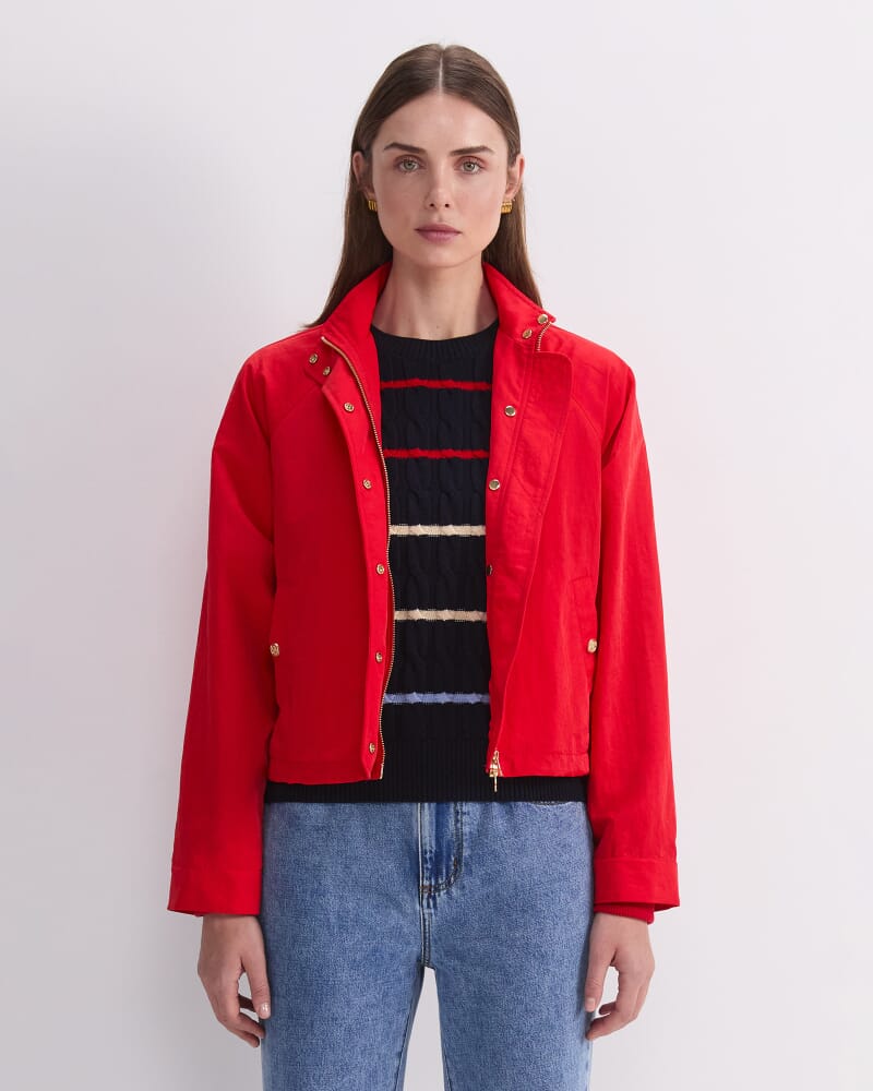 Tia Windcheater in SCARLET