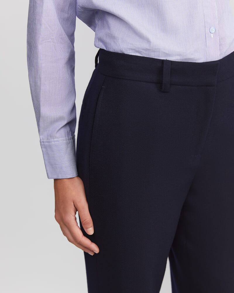 Frankie Straight Leg Pant in NAVY