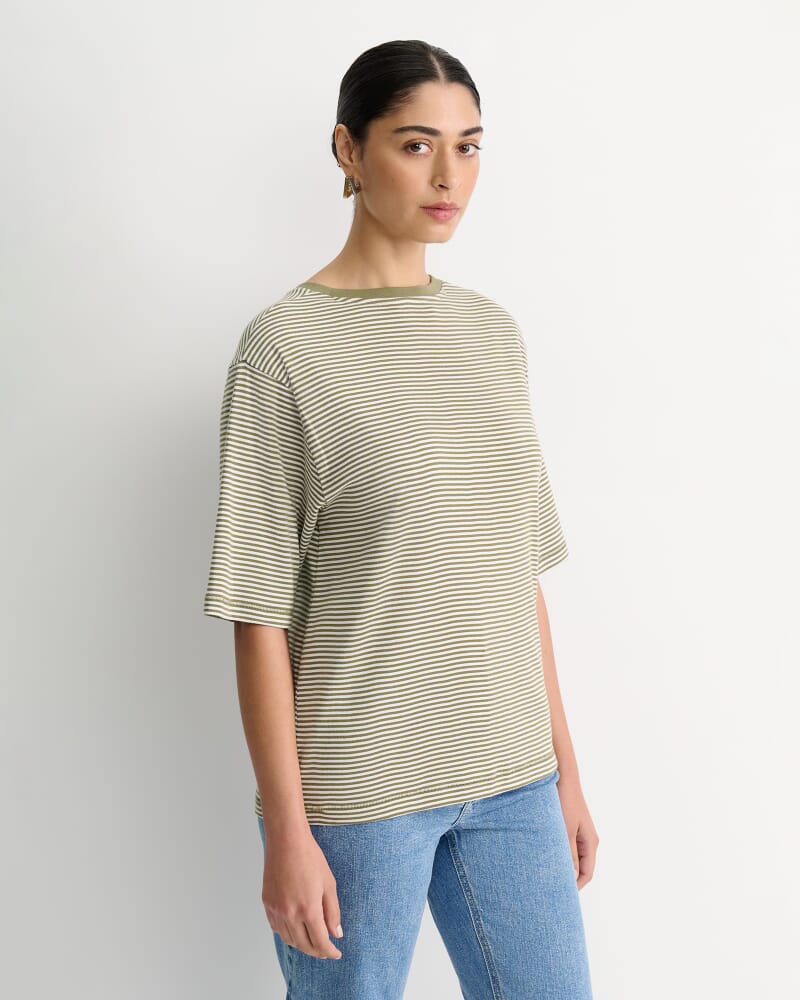 Heidi Oversized T-Shirt in KHAKI/WHITE
