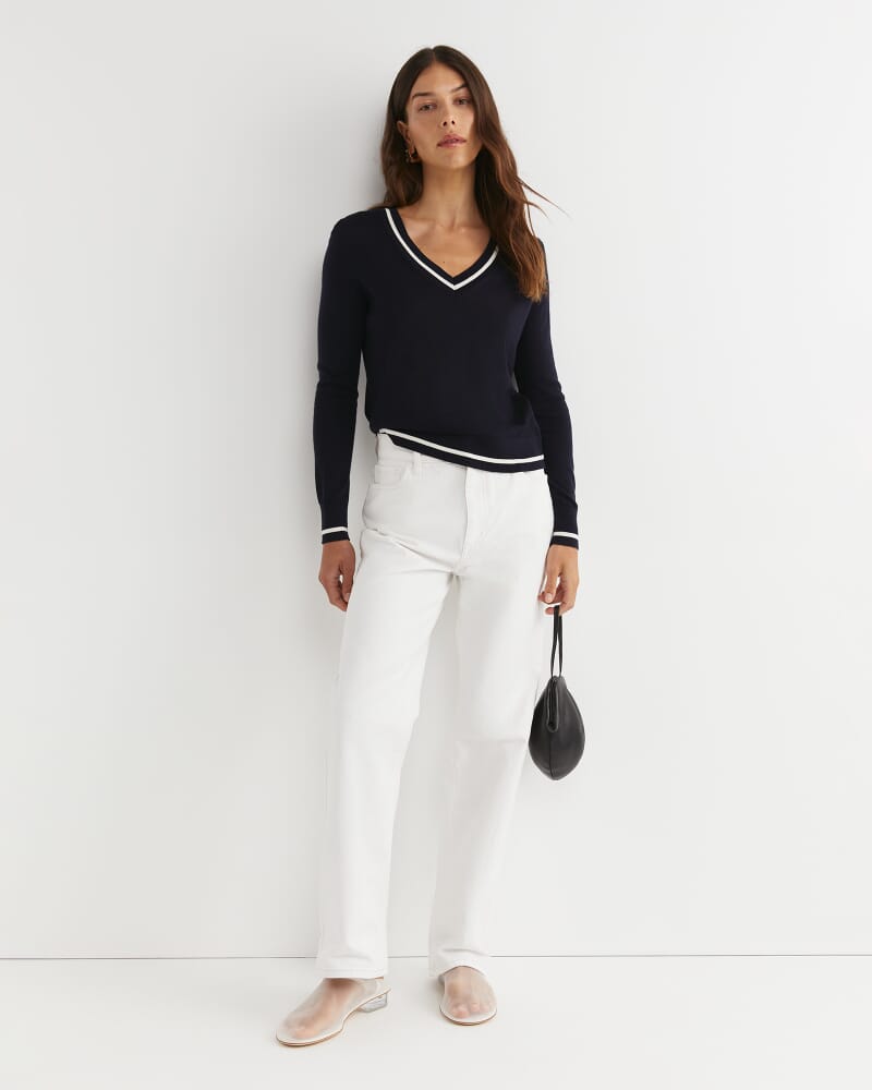 Francis Merino V-Neck Knit in NAVY