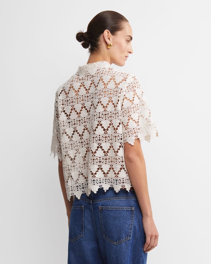 Ariana Lace Cropped Shirt in CHALK