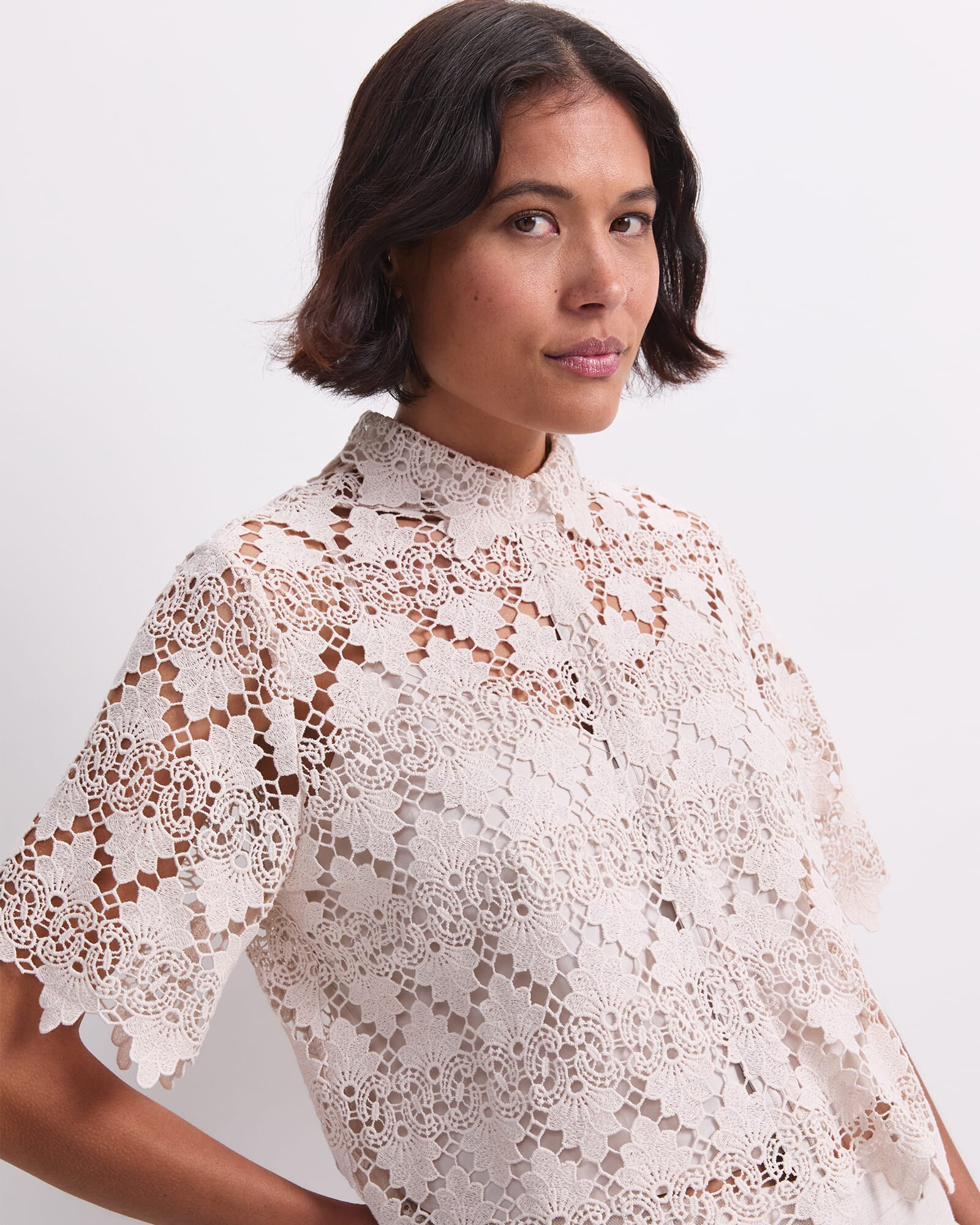 Ariana Lace Cropped Shirt